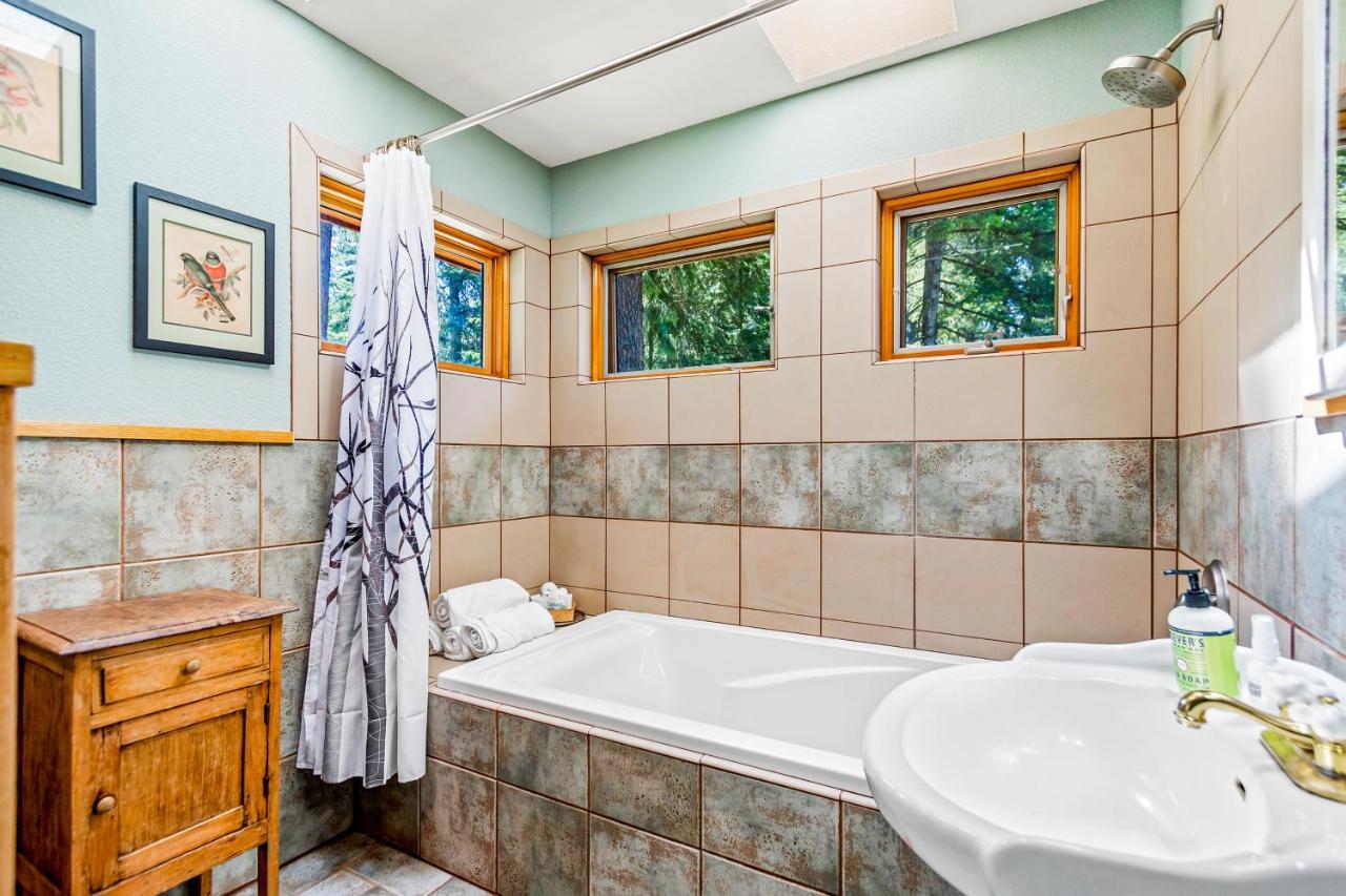Selby Knoll Guesthouse Harrison Екстер'єр фото